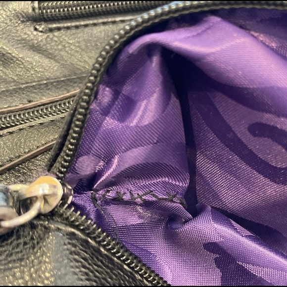 Kathy Van Zeeland purse - Picture 6 of 7